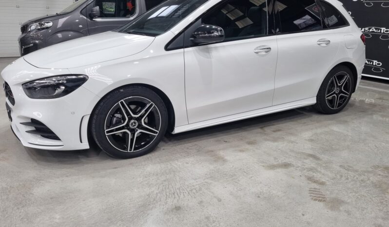 MERCEDES-BENZ Clase B B 200 d 150Cv 2000cc completo